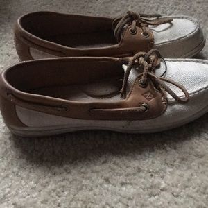 Sperry’s boat shoes size 7M